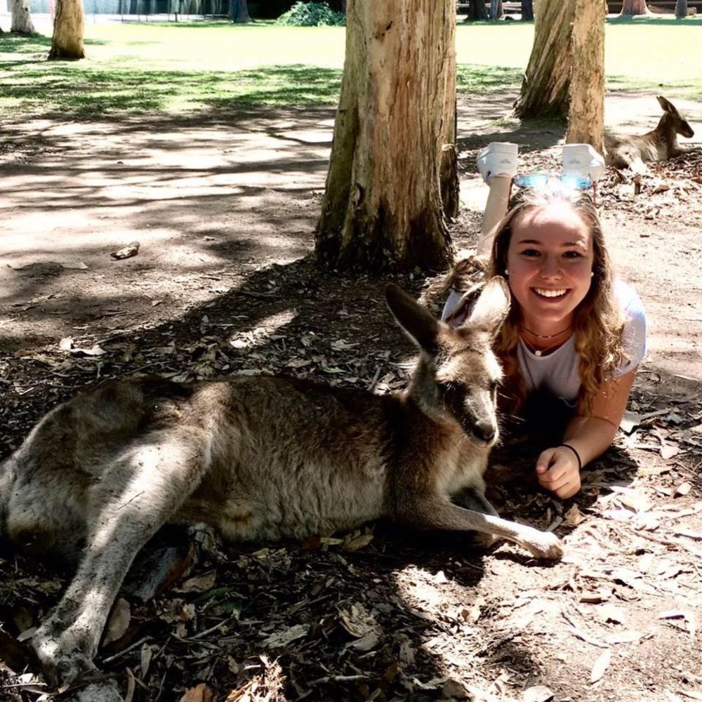 Meet your Posher, Lainie